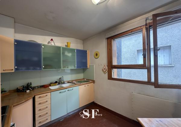 Maison 5 pièce(s) 3 chambre(s) 142 m²