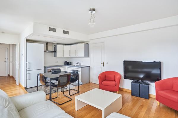 Appartement meublé- Paris 75116 - 1 chambre- 46.4m²- Victor Hugo/Copernic