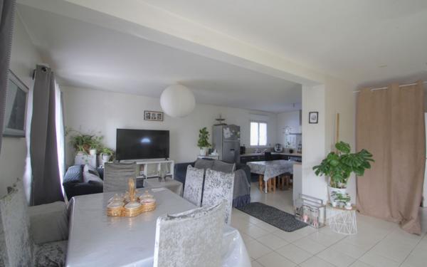 Maison à vendre    5 pièces • 122 m2 Ingré