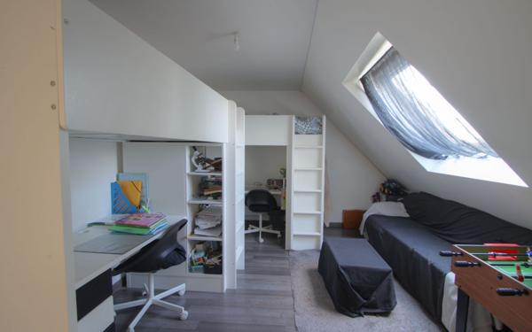 Maison à vendre    5 pièces • 122 m2 Ingré