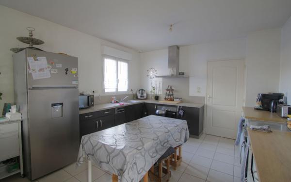 Maison à vendre    5 pièces • 122 m2 Ingré