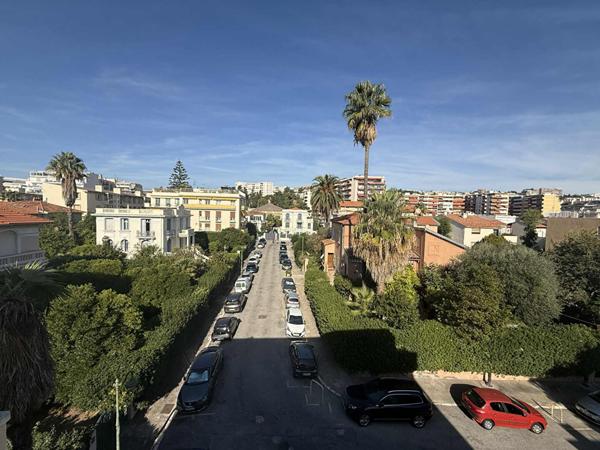 A VENDRE Appartement Nice Parc Ferber 2 pièces 48 m2 Terrasse