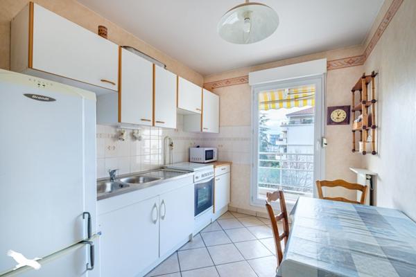 Appartement à vendre |  Lyon 08 |  3 pièces | 63 m²
