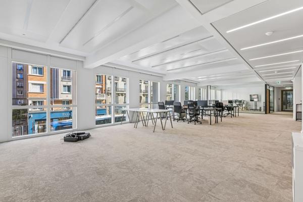 Bureaux à louer à Neuilly-sur-Seine rooftop vue panoramique sur Paris