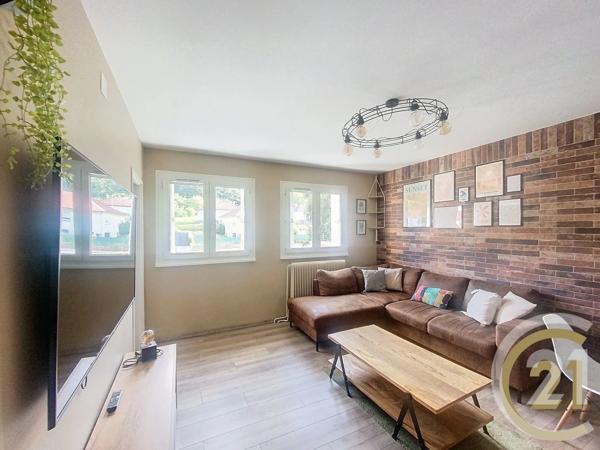 Appartement F3 à vendre  3 pièces - 54,20 m 2   VIEUX CHARMONT  - 25