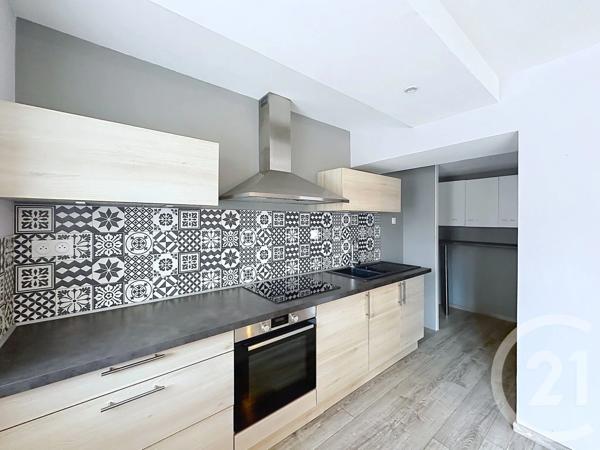 Appartement F3 à vendre  3 pièces - 54,20 m 2   VIEUX CHARMONT  - 25