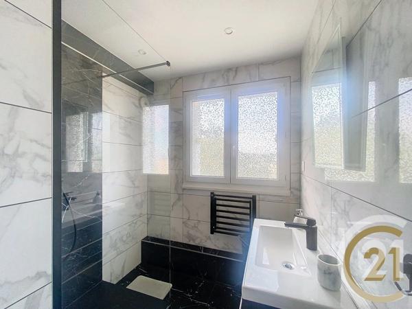 Appartement F3 à vendre  3 pièces - 54,20 m 2   VIEUX CHARMONT  - 25