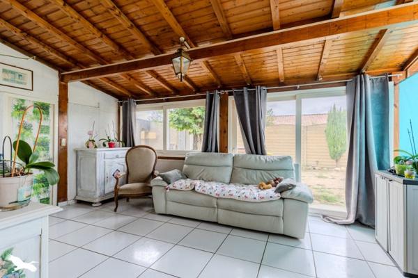 Maison à vendre 159 000 € Saint-Seurin-sur-l'Isle 3 p 111 m² DPE E