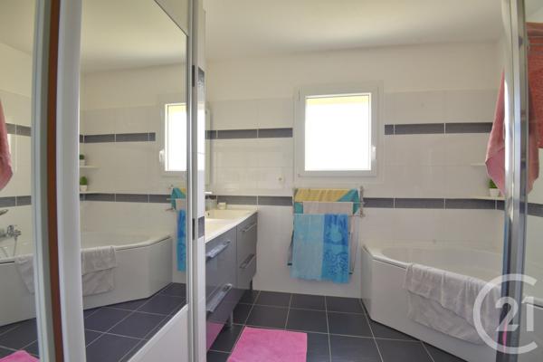 Maison à vendre  5 pièces - 112,65 m2 ROMANS SUR ISERE - 26