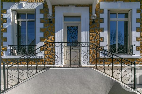 Maison à vendre  6 pièces - 150,32 m2 SUCY EN BRIE - 94