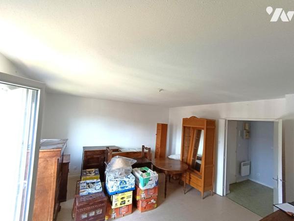 Vente Appartement T3 à rénover + sa cave à SEYNE