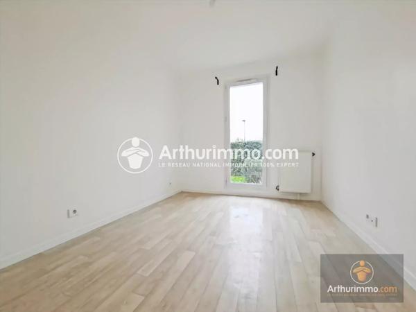Vente Appartement 3 pièces 60 m2 à Saint-Pierre-du-Perray