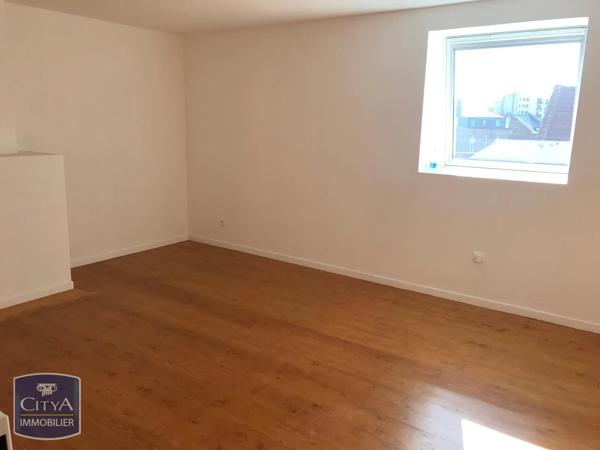 Maison à louer 5 pièces 112.15m² Arras (62000)