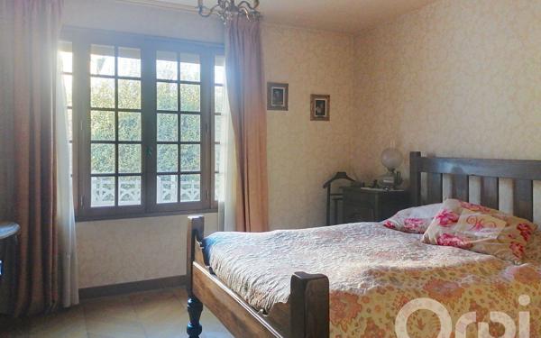 Maison à vendre    5 pièces •  Saulx-les-Chartreux