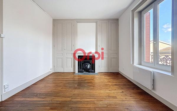 Appartement à vendre    2 pièces • 43,48 m2 Pierre-Bénite