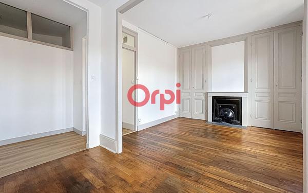Appartement à vendre    2 pièces • 43,48 m2 Pierre-Bénite