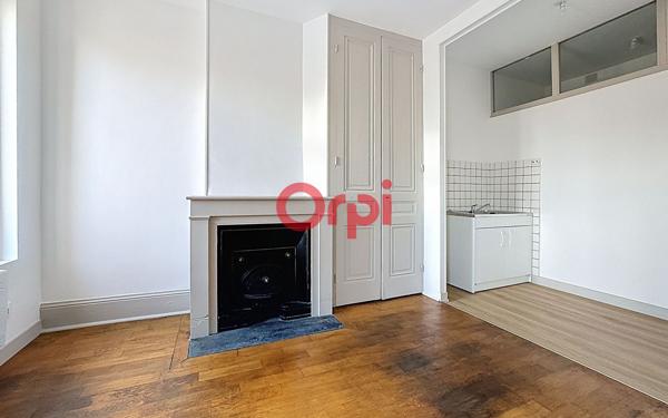 Appartement à vendre    2 pièces • 43,48 m2 Pierre-Bénite