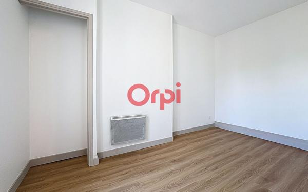 Appartement à vendre    2 pièces • 43,48 m2 Pierre-Bénite