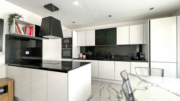 Appartement à vendre 4 pièces 84,07 m² Vincennes