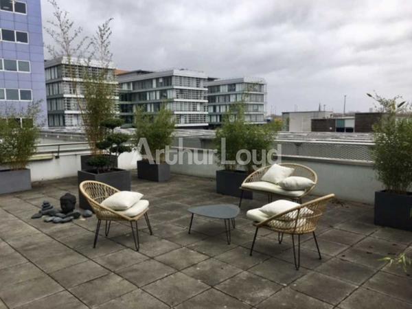 Bureaux à louer à Lille open space rénové avec terrasse privative 100 m²
