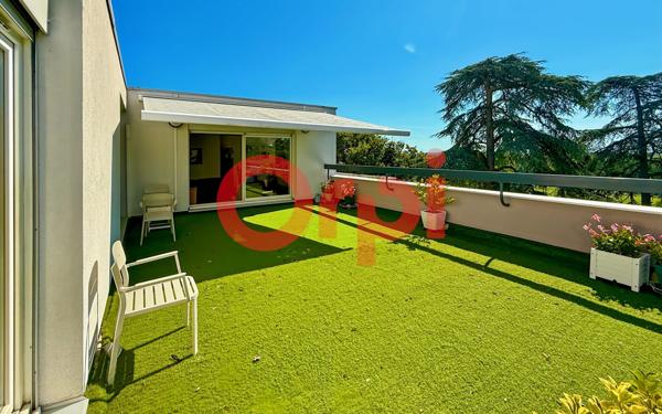 Appartement à vendre    6 pièces • 120 m2 Rillieux-la-Pape