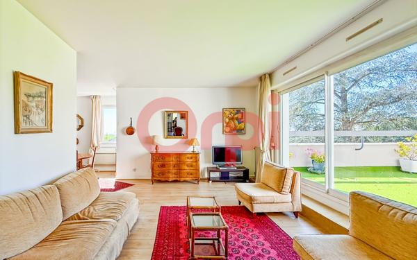 Appartement à vendre    6 pièces • 120 m2 Rillieux-la-Pape