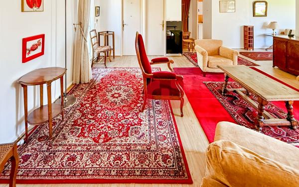 Appartement à vendre    6 pièces • 120 m2 Rillieux-la-Pape