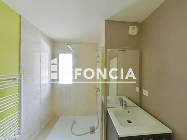 Location Studio 24.4 m² - 13 C RUE DENIS PAPIN Plescop 56890