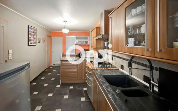 Maison à vendre    4 pièces • 190 m2 Dainville