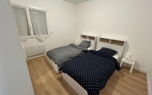 Maison à louer    3 pièces • 80 m2 Sainte-Eulalie-en-Born