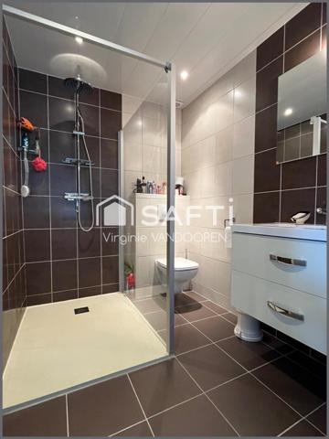 Maison avec vie de plain-pied, vue mer et accès direct à la mer