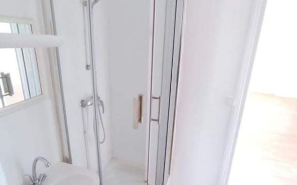 Appartement à louer    1 pièce •  Paris 18