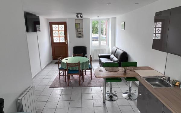 Maison à louer    3 pièces •  Crouy-sur-Ourcq