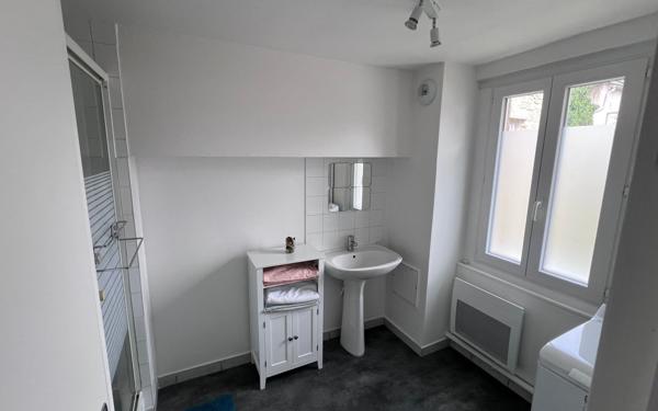 Maison à louer    3 pièces •  Crouy-sur-Ourcq