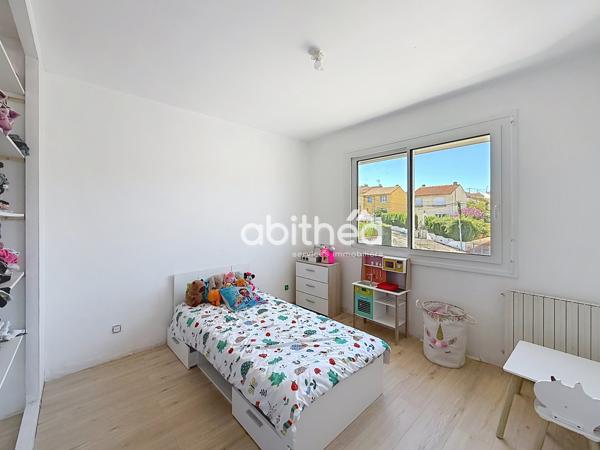 Maison sur sous-sol de 92 m² 5 pièces 3 chambres