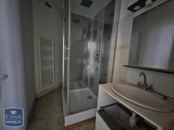 Appartement à louer 3 pièces 56.02m² Bourges (18000)