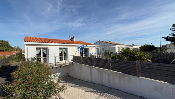 EXCLUSIVITE ANGOULINS MAISON 139 M² 5 CHAMBRES PISCINE  Angoulins