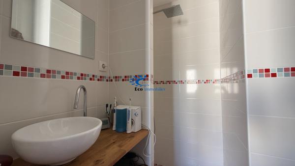 EXCLUSIVITE ANGOULINS MAISON 139 M² 5 CHAMBRES PISCINE  Angoulins