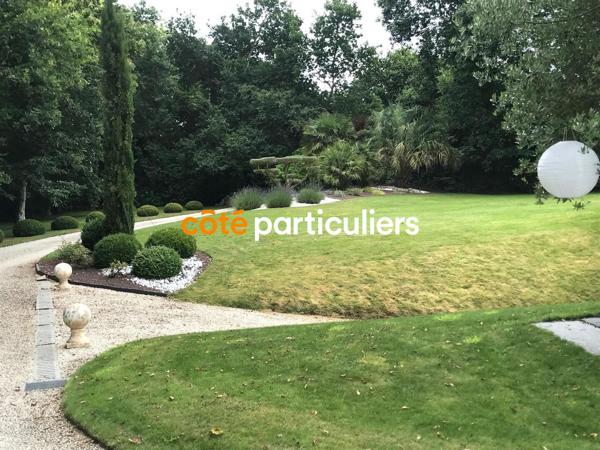 Vente Maison216 m² - 6 Pièces - LESNEVEN (29260)