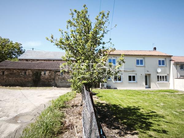 Maison à Clazay de 6 pièces dont 3 chambres avec terrain et grande dépendance