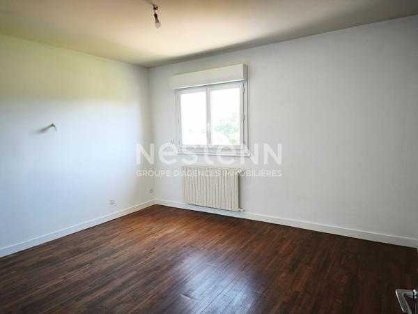 Maison à Clazay de 6 pièces dont 3 chambres avec terrain et grande dépendance