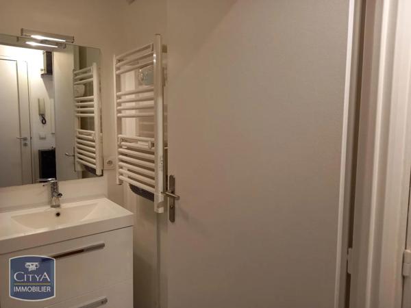 Appartement à louer 1 pièce 24m²