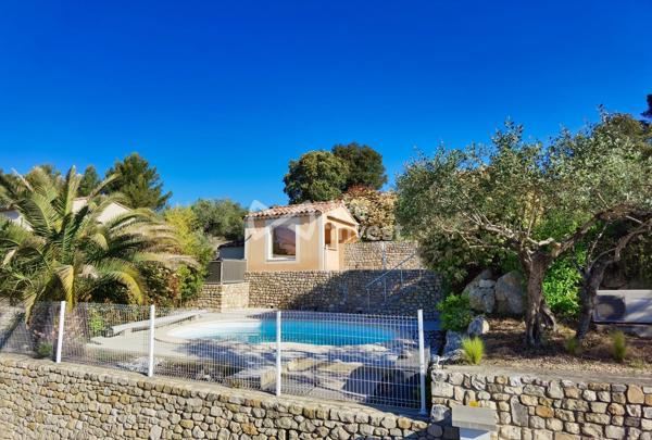 Villa dominante de 130 m² - Plain-pied, Vue panoramique & DPE B