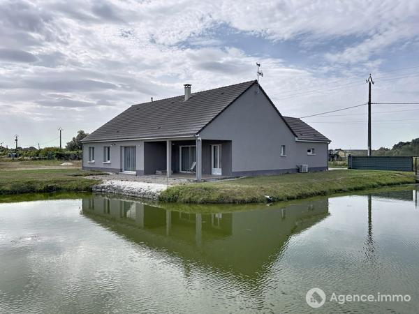 À vendre - Maison contemporaine, 5 pièces située à Saint-Denis-de-l'Hôtel (45550)