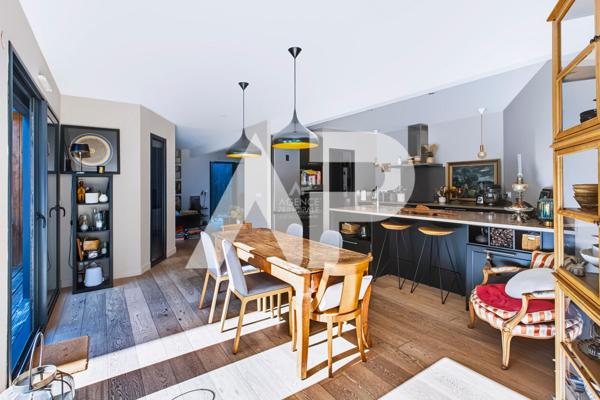 CHAVILLE - Centre Rive droite - Maison récente en bois 995 000 € **  - Référence  747-C