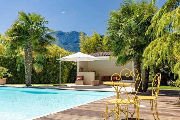 Vente Maison de luxe Saint-Égrève 6 Pièces 204 m²