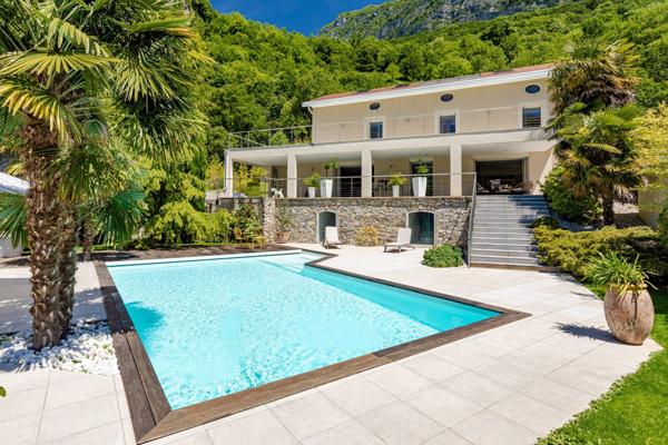 Vente Maison de luxe Saint-Égrève 6 Pièces 204 m²