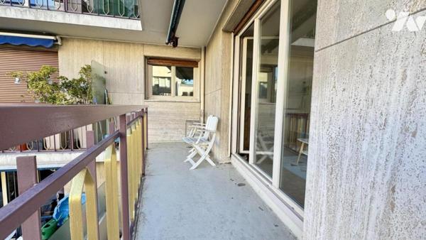 92100-BOULOGNE- RUE DANJOU- APPARTEMENT 2 PIECES-BALCON-A RENOVER