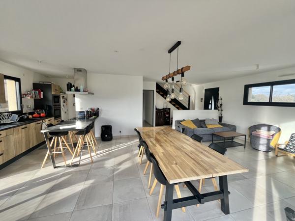 Maison 7 pièces - 121 m²