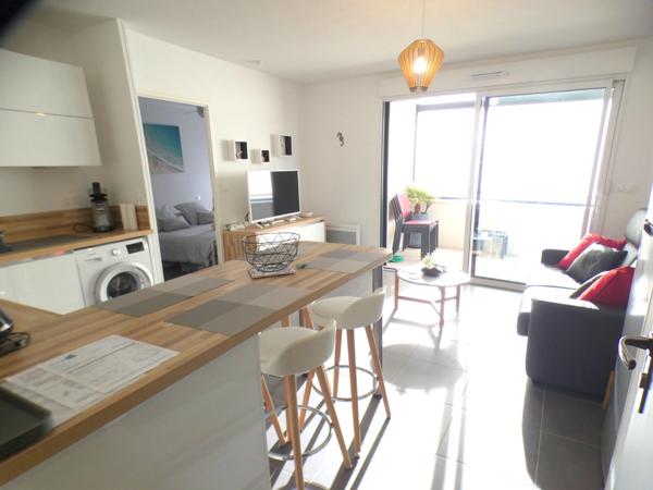 Mèze. Appartement 2 pièces 39 m²